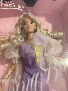 Disney Store exklusive verzauberte Prinzessin Dornröschen Puppe Neu im Karton #1 - Bild 1 von 5