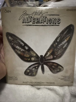 SIZZIX Tim Holtz Alterations Fanciful Flight Bigz Die Butterfly - Image 1 of 3