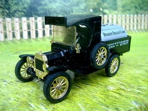 1:43 Corgi  Ford  model T  tanker - Picture 1 of 3