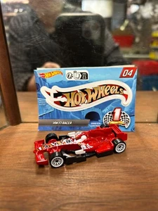 Hot Wheels Mystery Car HW F1 Racer 1/64 - Picture 1 of 3