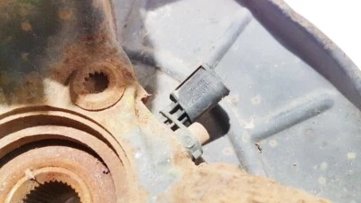 Volkswagen Golf 2005 sensor ABS (SENSOR DE VELOCIDAD DE RUEDA ABS) plataforma delantera #1545535-07 Foto 1 de 3