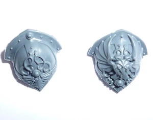 Warhammer 40K Adeptus Custodes Custodian Guard Schulterpolster x 2 A [Bits] - Bild 1 von 2
