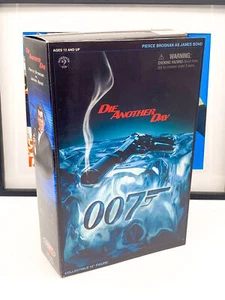 Pierce Brosnan als James Bond 007 „Die Another Day“ Sideshow Collectibles 2005 - Bild 1 von 8