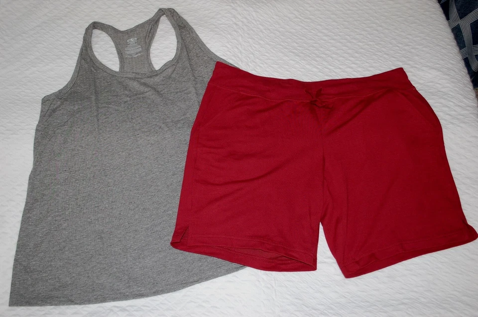 Mujer GRIS ACTIVE CAMISETA SIN MANGAS Espalda Corredora BORGOÑA PUNTO BERMUDAS SHORTS Talla 3X Foto 1 de 1