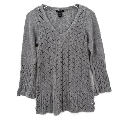 Suéter De Colección Pointelle Tejido Abierto Talla M Boho Hada Grunge Gris Cuello en V Crochet Foto 1 de 4