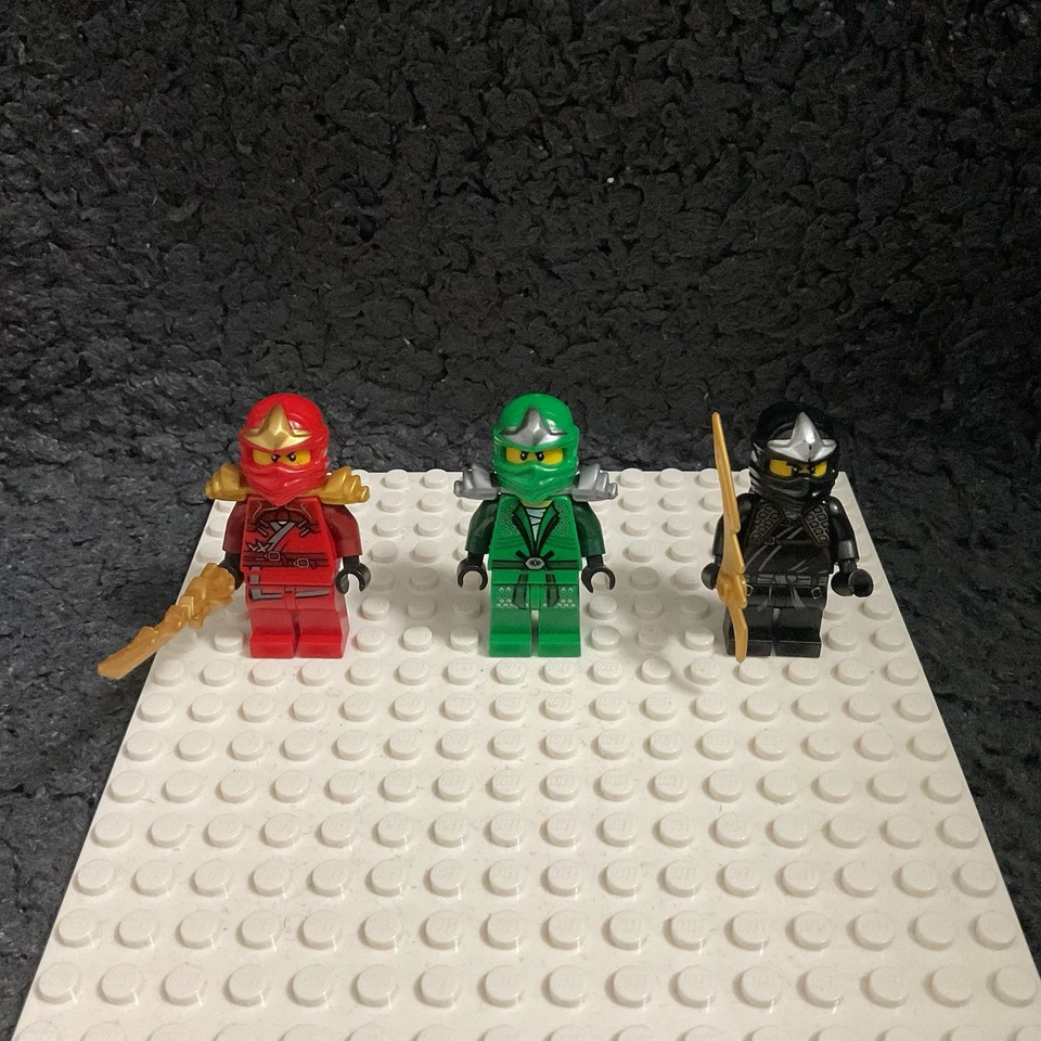 LEGO Ninjago Figuren Set | Kai, Lloyd & Cole mit Waffen | guter Zustand - Bild 1 von 4