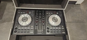 Pioneer DDJ-SB3 DJ-Controller - Schwarz - wie neu mit Koffer und Abdeckung - Bild 1 von 8