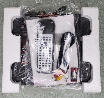 Reproductor de DVD GPX D1816 - Con control remoto y caja abierta manual Foto 1 de 4