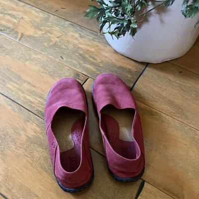 ZAPATOS SIN CORDONES MOCASÍN ROJO NACIDO TALLA 7 Foto 1 de 4