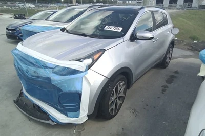 2018 Kia Sportage 2.0L Engine Motor OEM 53K Miles - LKQ439315600 - Image 1 of 4