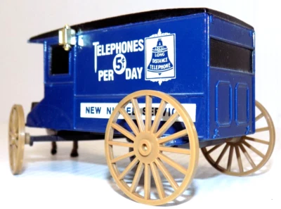 ERTL Bell Telephone "New Nickel Service" Horse and Wagon #2091 Bank with Key - Image 1 of 4
