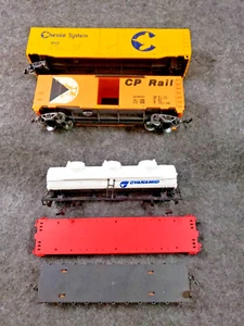 5 Spur HO Triebwagen 2 Flachwagen 2 Güterwagen 1 Kesselwagen 3 Kuppeln ...............(SB6) - Bild 1 von 10