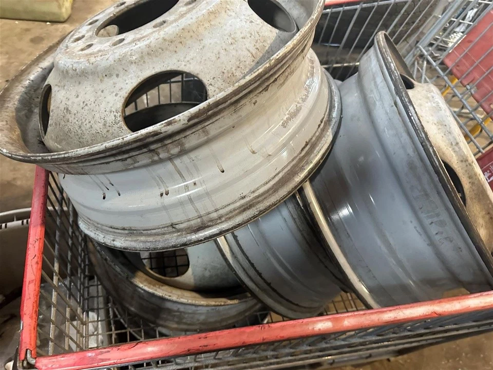 Rueda Ford F-450 Super Duty 2012 618278 Foto 1 de 1