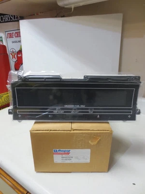 Chrysler Imperial New Yorker Lebaron Velocímetro Digital Cluster 4437579 Foto 1 de 4