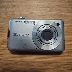 Digitalkamera Casio Exilim EX-S12 Silber Getestet Funktioniert Zustand Sehr Gut - Bild 1 von 7
