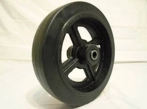 8" x 2" Rubber on Steel Hub w/ Roller Bearing & 1/2" Bushing 600lb - Picture 1 of 4