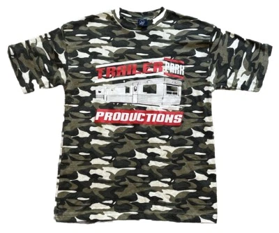 Coyote Trailer Park Productions Camuflaje Camisa de manga corta para hombre talla grande Foto 1 de 4