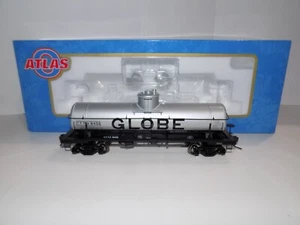 ATLAS O Scale "O" 8000 Gallon Tank Car Item #9658-3 Globe #8406 2 Rail - Picture 1 of 4