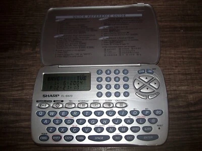 Organizador Electrónico Sharp EL-6920 De Colección con Traductor Inglés/Español Funciona Foto 1 de 4