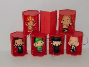 HALLMARK WWE WWF CHRISTMAS HOLIDAY Christmas Set WRESTLING - Picture 1 of 1