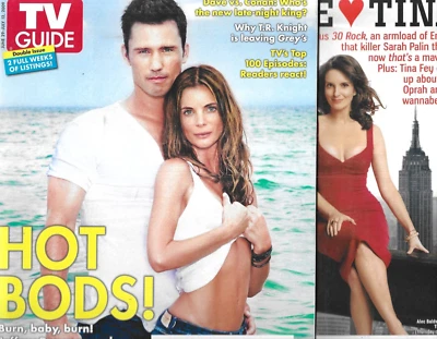 TV Guide Magazine Burn Notice Jeffrey Donovan Tin Fey 30 Rock Lot of 2 Issues - Image 1 of 4