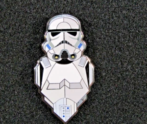 2002 Disney Star Wars Celebration Stormtrooper Pin Empire Dark Side Trooper New - Picture 1 of 6