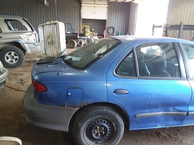 Driver Left Front Door Glass Sedan Fits 95-05 CAVALIER 2089108 - Image 1 of 4