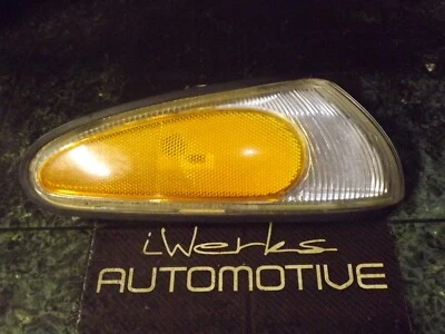 93-94 原始设备制造商 三菱 Eclipse 前角/组合灯总成 FR CV — 第 1/4 张图片