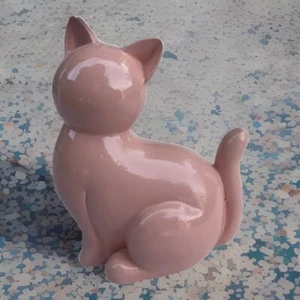PINK CERAMIC ROUNDED ABSRACT ART GLOSSY FINISH CERAMIC CAT FIGURINE 4.5 x 3.5 in - Picture 1 of 6