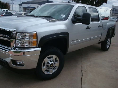 Chevrolet Silverado 1500 2007-2013 doble cabina 5,8" platón corto estilo OE guardabarros acampanado Foto 1 de 2