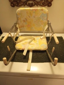 Bilt-Rite Tot-Loc Chair Booster Seat Highchair Lock on Table Vintage Made in USA - Picture 1 of 7