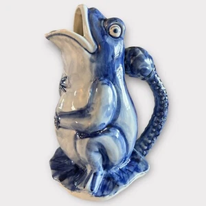 "Jarra rana SPI vintage años 90 cerámica azul pintada a mano 9,5"" firmada por artista" - Imagen 1 de 9