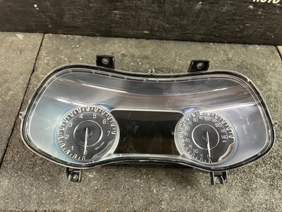 Chrysler 200 2015 velocímetro cuadro de instrumentos 120 k millas id 68105898ak Foto 1 de 4