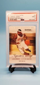 Skybox Autographics 2004 Lebron James SM PSA 8 - Foto 1 di 2
