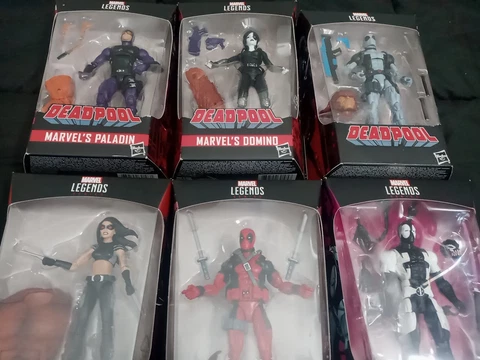 Marvel Legends Action Figures Deadpool CIB/SEALED Cover