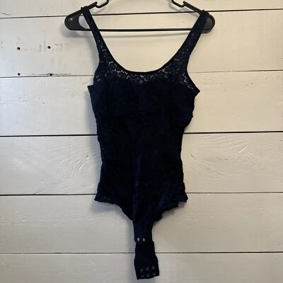 Body Gilly Hicks M Negro Floral Encaje Sin Aros Foto 1 de 4