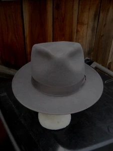 VINTAGE BEAVER BRAND GREY BEAVER XXXXX FEDORA HAT MEN'S SZ 7-1/8(MED) 2-1/4"BRIM - Picture 1 of 7