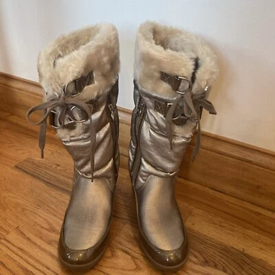 Anne Klein size 8 M taupe boots - Image 1 of 4