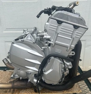 2016 YAMAHA FJR1300 Engine Motor Complete Running 6 Speed Transmission FJR 1300 - Picture 1 of 5
