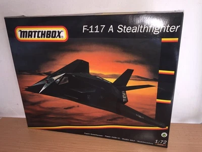 Matchbox Kit di Montaggio 1:72 40609 F-117 A Stealthfighter STEALTH MIB, 1991 - Immagine 1 di 4