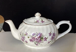 Arthur Wood & Sons Porcelain Teapot Purple Floral # 6432 Vintage, Rare Mint - Picture 1 of 9
