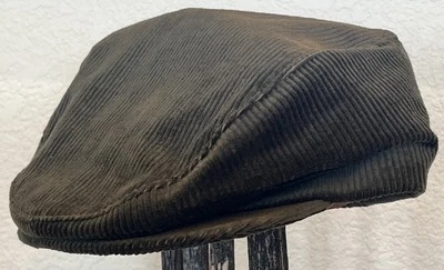 De colección ORVIS Hecho en EE. UU. Flat Cabbie News Niño Sombrero Verde Ejército Pana Etiqueta Unión Foto 1 de 4