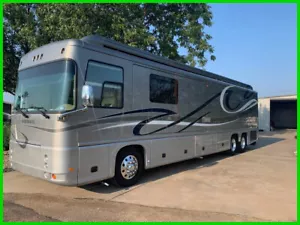2011 Foretravel Motorcoach Nimbus 42' Class A Diesel 3 AC's Bunkhouse 44,776mls - Picture 1 of 24