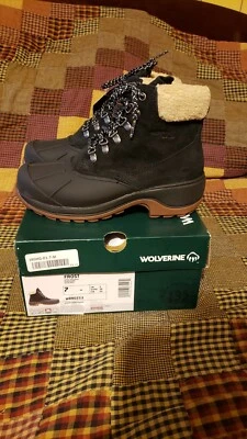 Wolverine Snowboots Womens Size 7 M Frost Black Suede - Image 1 of 4