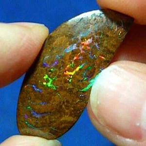 Venas multicolores * ópalo de hombro de matriz sólida australiana natural de 23 quilates * video - Imagen 1 de 1