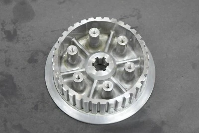 КОРЗИНА СЦЕПЛЕНИЯ ДВИГАТЕЛЯ HYOSUNG 2007 GT650 COMET ВНУТРЕННЯЯ ЦЕНТРАЛЬНАЯ СТУПИЦА БОССА - Изображение 1 из 4