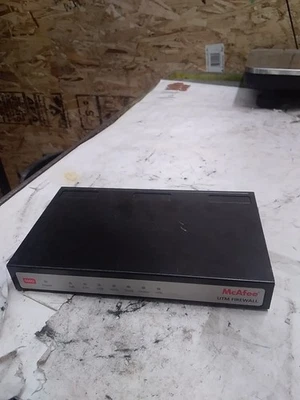 McAfee UTM Firewall SG560D - Image 1 of 4