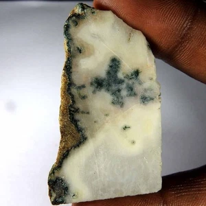 88.25 Cts Natural Rare Green Moss Agate Fancy Rough Loose Gemstone - Picture 1 of 3