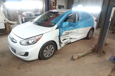 2016 Hyundai Accent Automatic Transmission OEM 106K Miles - LKQ403440273 - Image 1 of 3