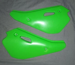 Lem LX1/LX2 Seitenwände hinten grün Kleinrad (S5 Motor) mit Greifgriffen - Bild 1 von 2